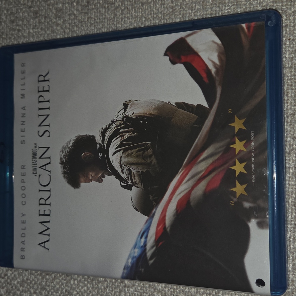 Blu-Ray & DVD: American Sniper